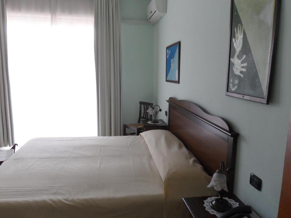 Fiumefreddo Hotel Fiumefreddo di Sicilia Bilik gambar